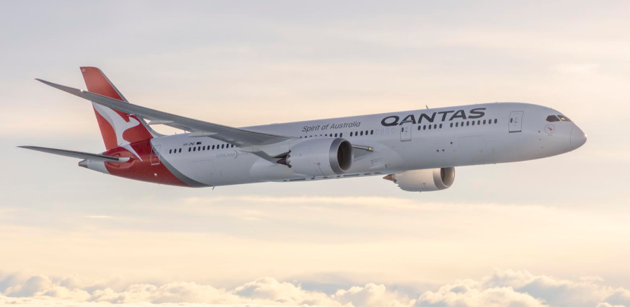 With an almost 16-hour journey from Auckland, Qantas makes a splashy return to New York City. 